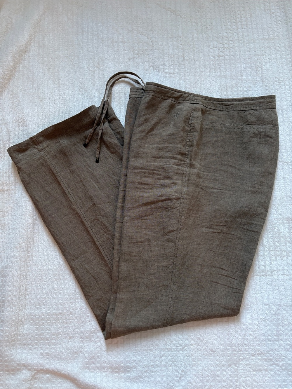 Relaxed Linen Drawstring Trousers